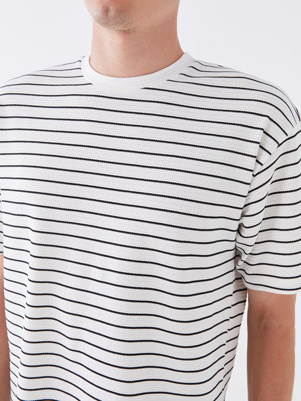 Crew Neck Short Sleeve Striped Jersey Men's T-Shirt-3