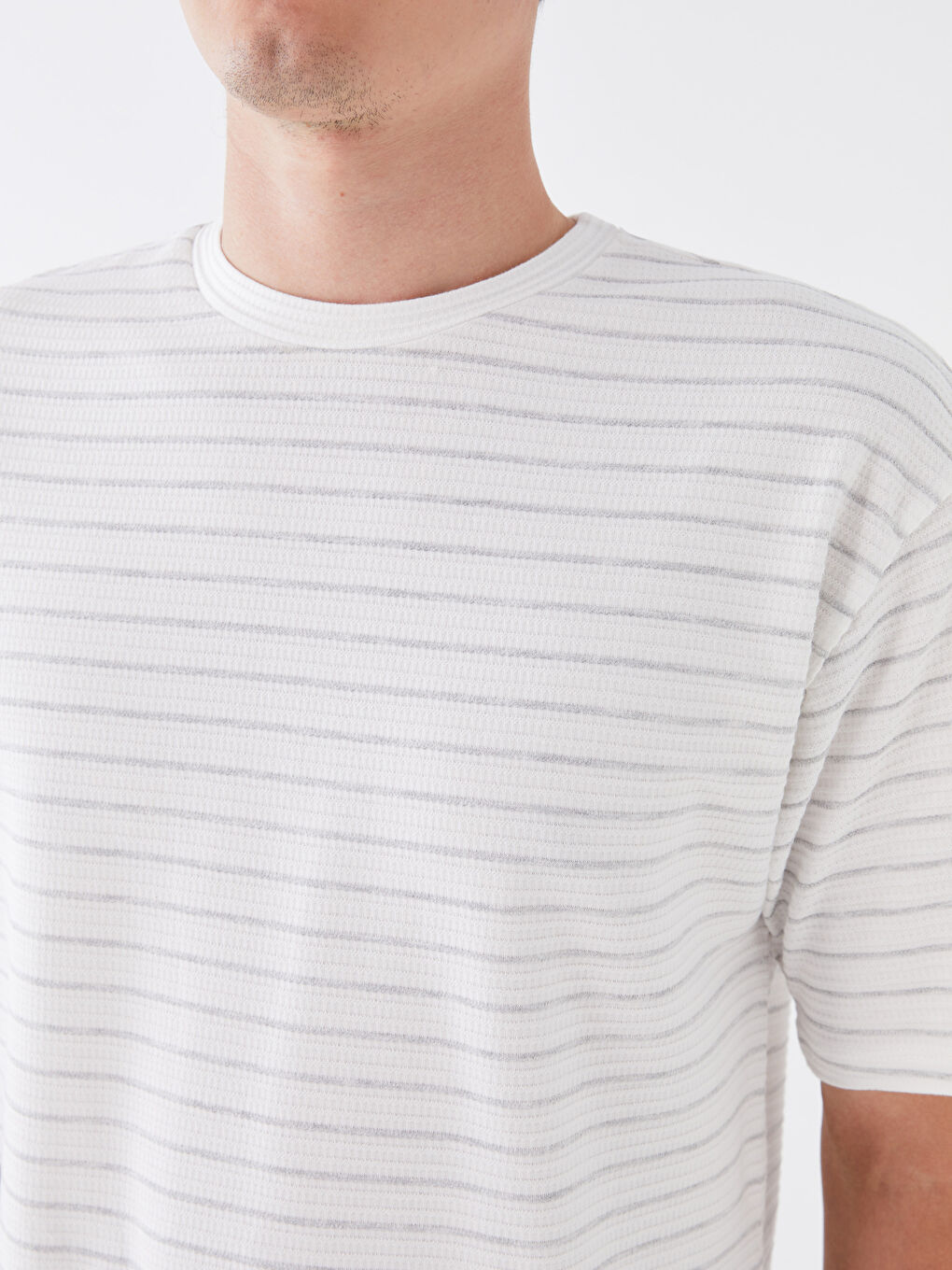 Crew Neck Short Sleeve Striped Jersey Men's T-Shirt-3