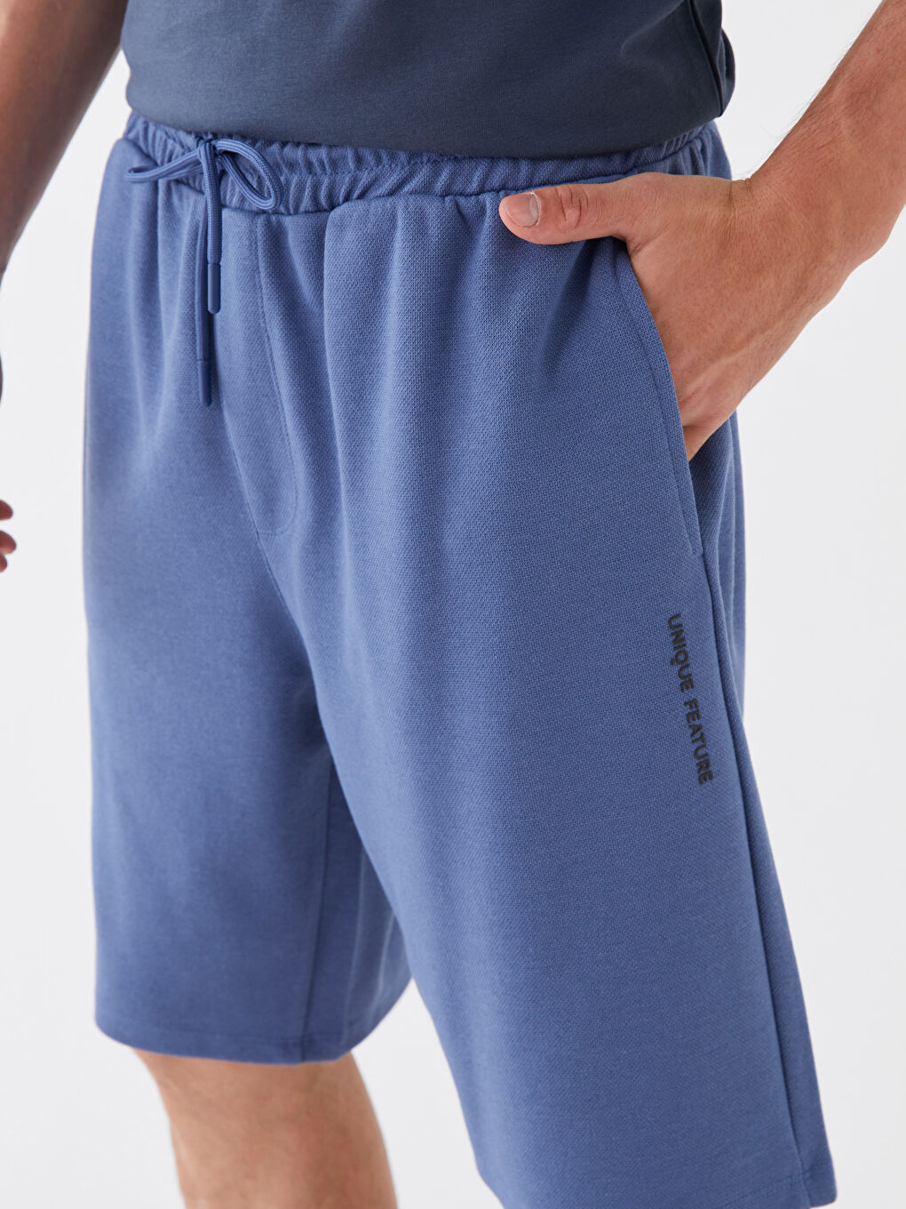 İndigo Slim Fit Beli Bağlama Detaylı Erkek Şort-1