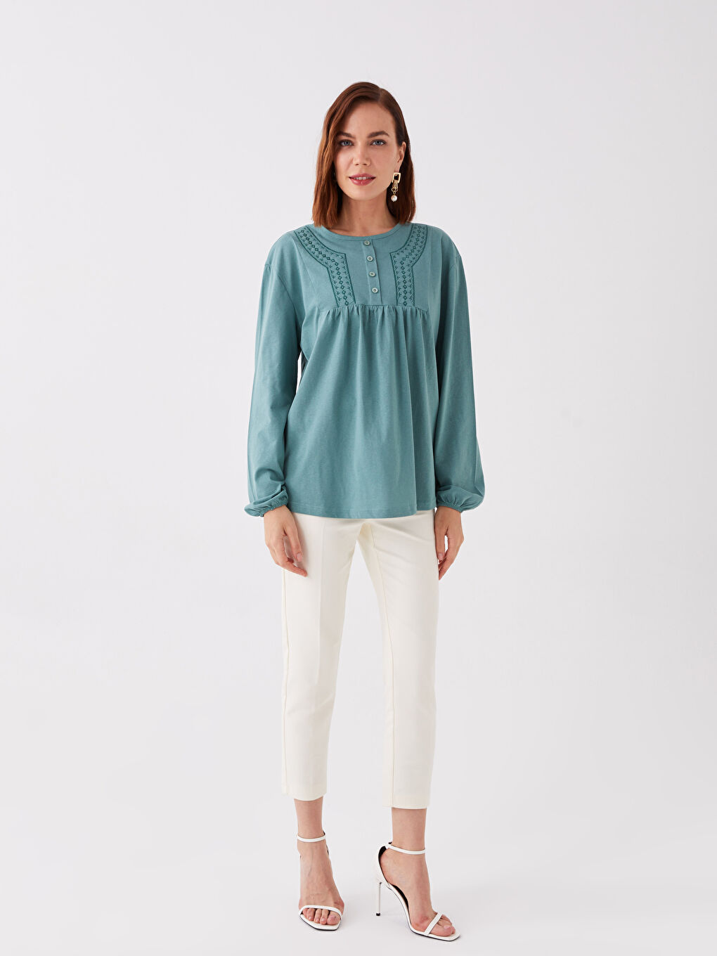 Yeşil Düğme Kapamalı Kadın Bluz-2