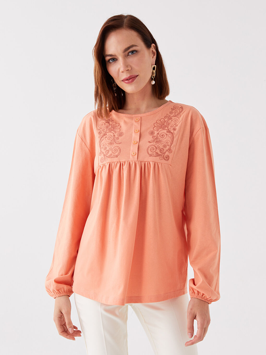 Mercan Düğme Kapamalı Kadın Bluz-1