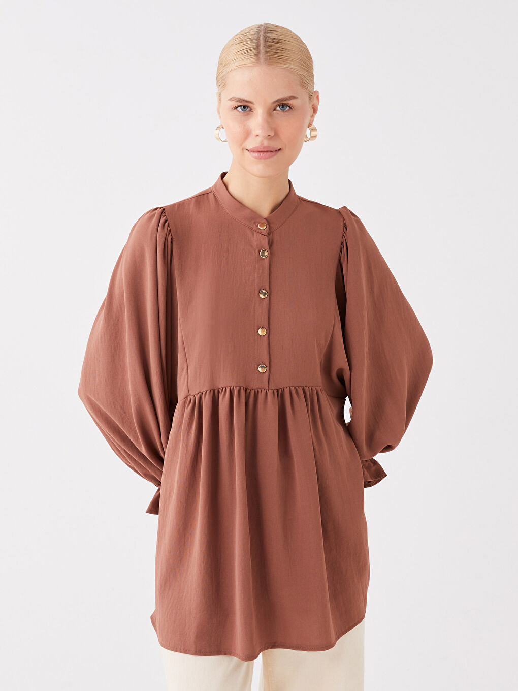 Kahverengi Hakim Yaka Düz Uzun Kollu Oversize Kadın Tunik-1