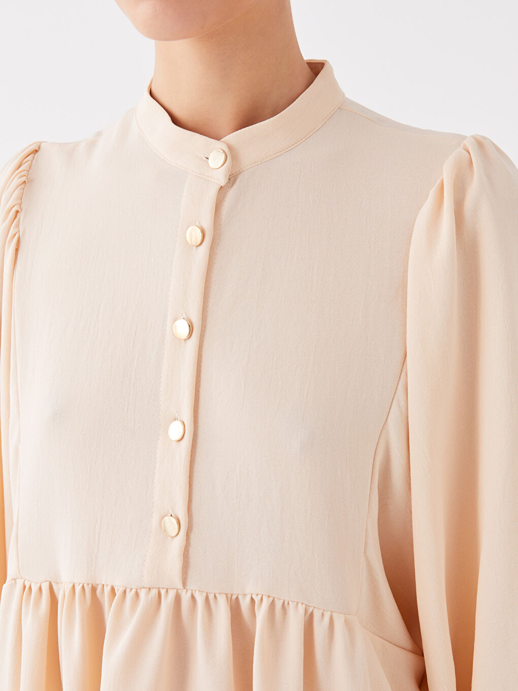 Bej Hakim Yaka Düz Uzun Kollu Oversize Kadın Tunik-3