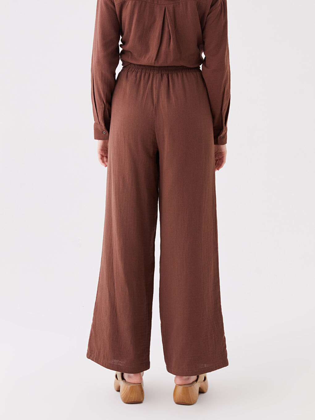 Kahverengi Beli Lastikli Rahat Kalıp Kadın Pantolon-4