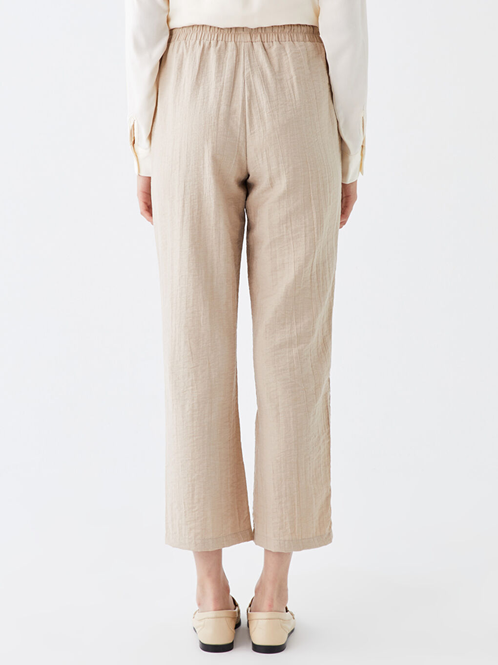 Bej Beli Lastikli Havuç Kesim Kadın Pantolon-4