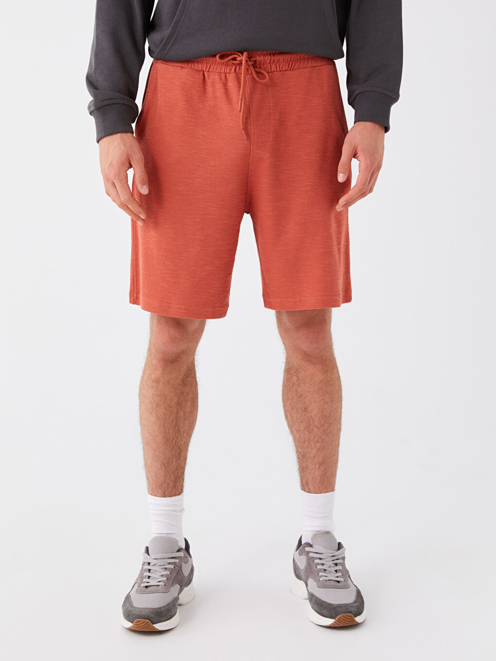 Standard Fit Men's Shorts -S3L523Z8-GZZ