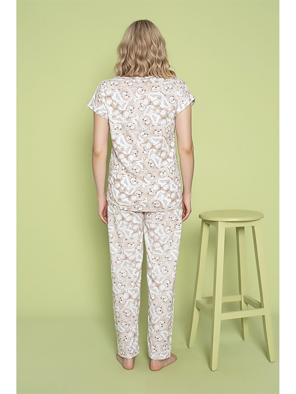 Beyaz Bisiklet Yaka Kadın Pijama Takım-2