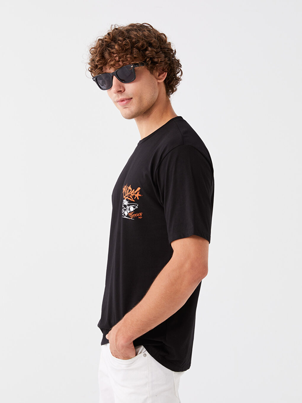 Siyah Bisiklet Yaka Kısa Kollu Baskılı Penye Erkek Tişört-1
