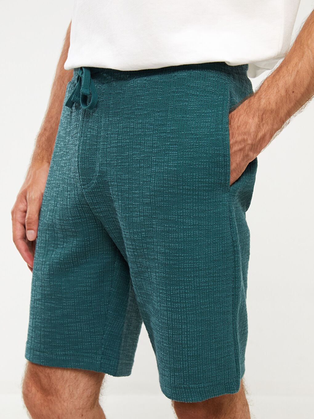 Slim Fit Binding Detail Men's Shorts -S3L621Z8-J1W