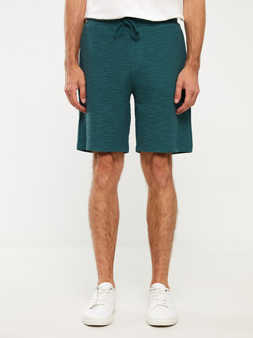 Slim Fit Binding Detail Men's Shorts -S3L621Z8-J1W