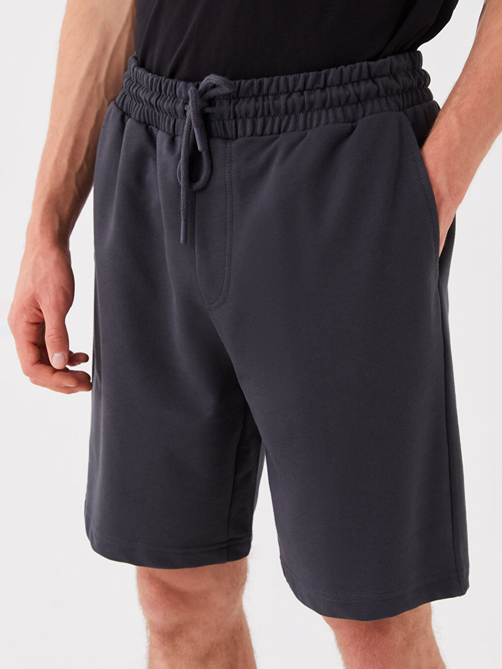 Antrasit Standart Kalıp Erkek Şort-1