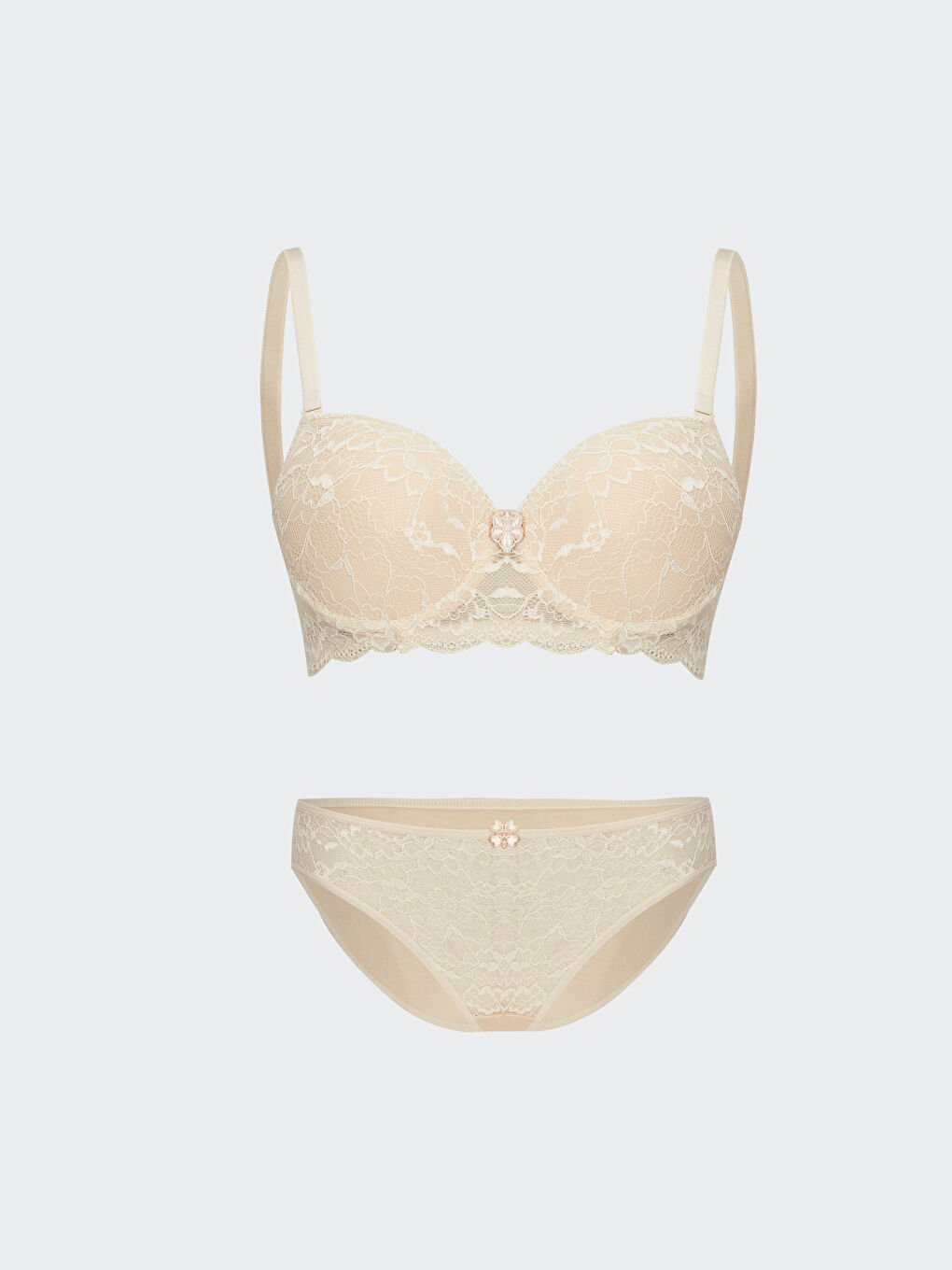 Bej Dantelli İç Çamaşır Takım