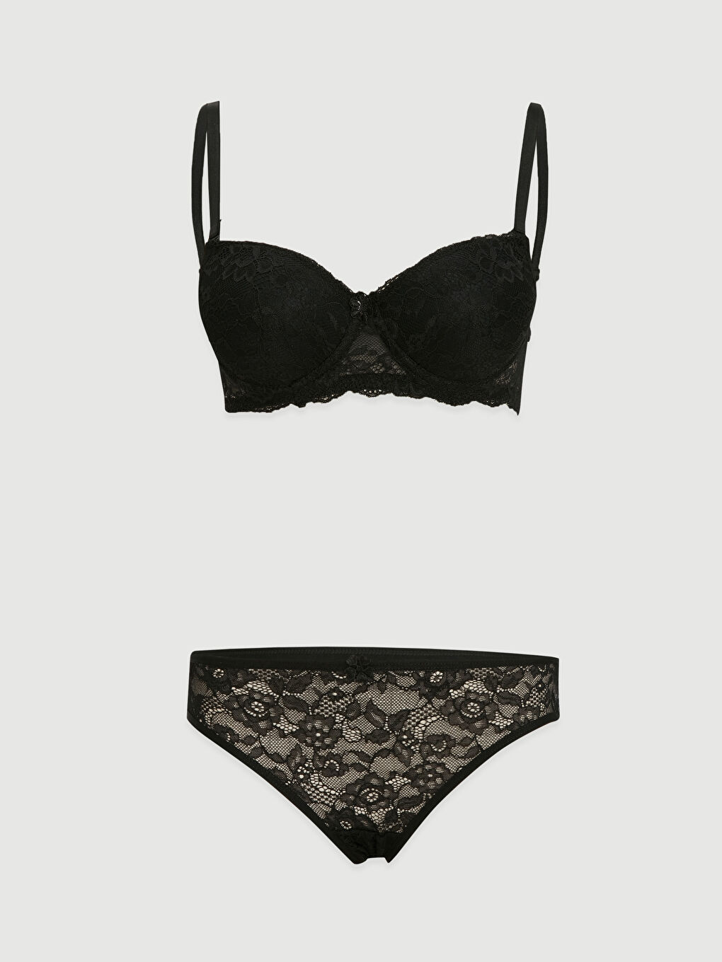 Siyah Dantelli İç Çamaşır Takım