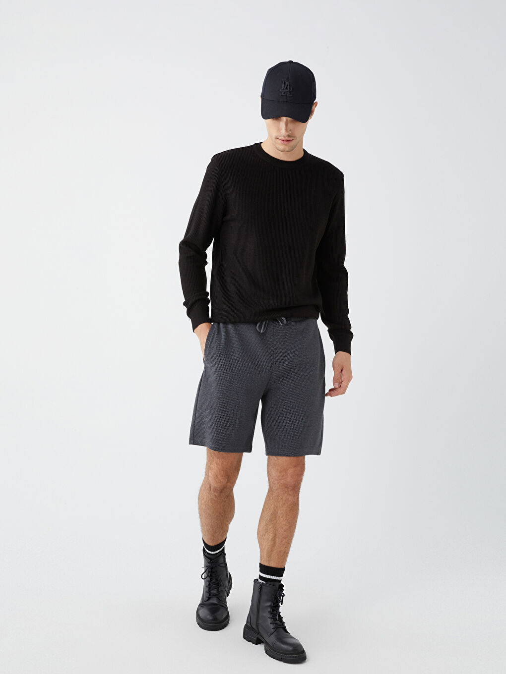 Antrasit Standart Kalıp Erkek Şort-2