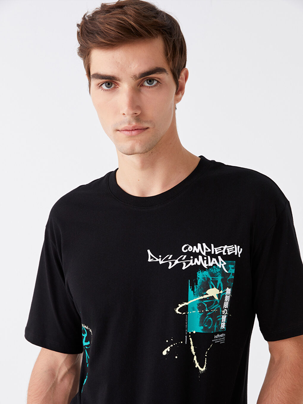 Siyah Bisiklet Yaka Kısa Kollu Baskılı Penye Erkek Tişört-1