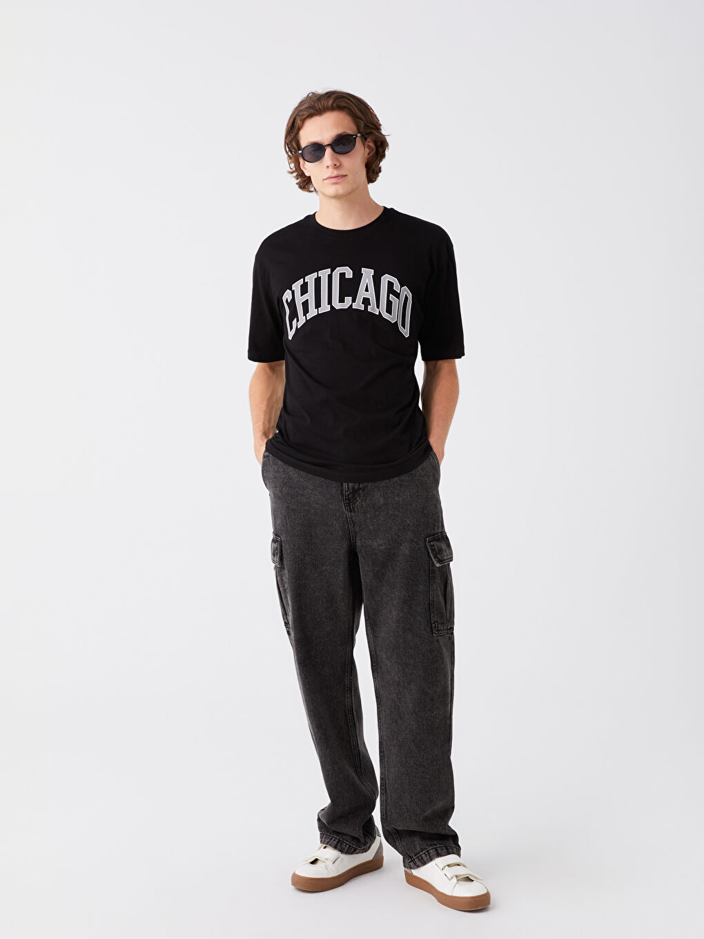 Siyah Bisiklet Yaka Kısa Kollu Baskılı Penye Erkek Tişört-2