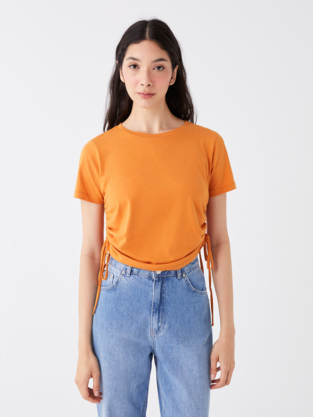 Turuncu Bisiklet Yaka Düz Kısa Kollu Kadın Tişört-1