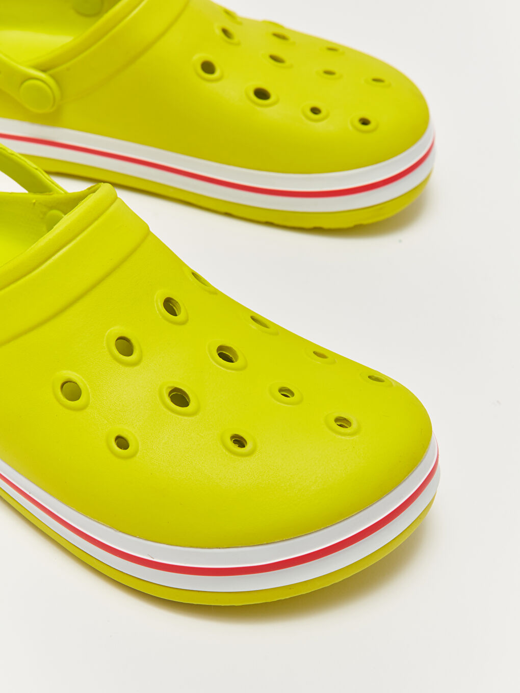 Yeşil Delikli Erkek Çocuk Plaj Sandaleti-2