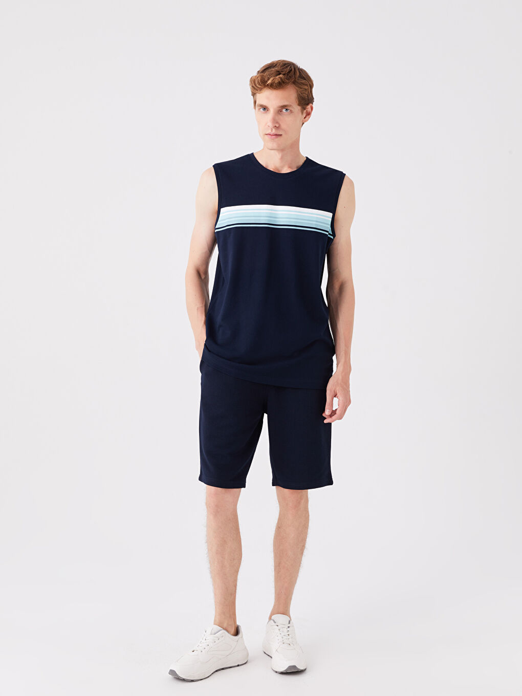 Lacivert Standart Kalıp Erkek Şort