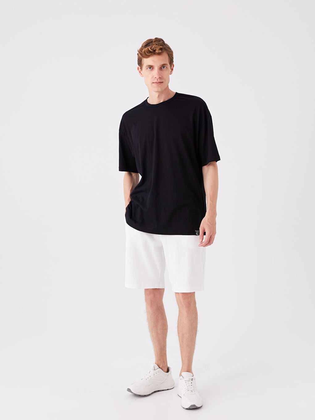 Ekru Standart Kalıp Erkek Şort-1