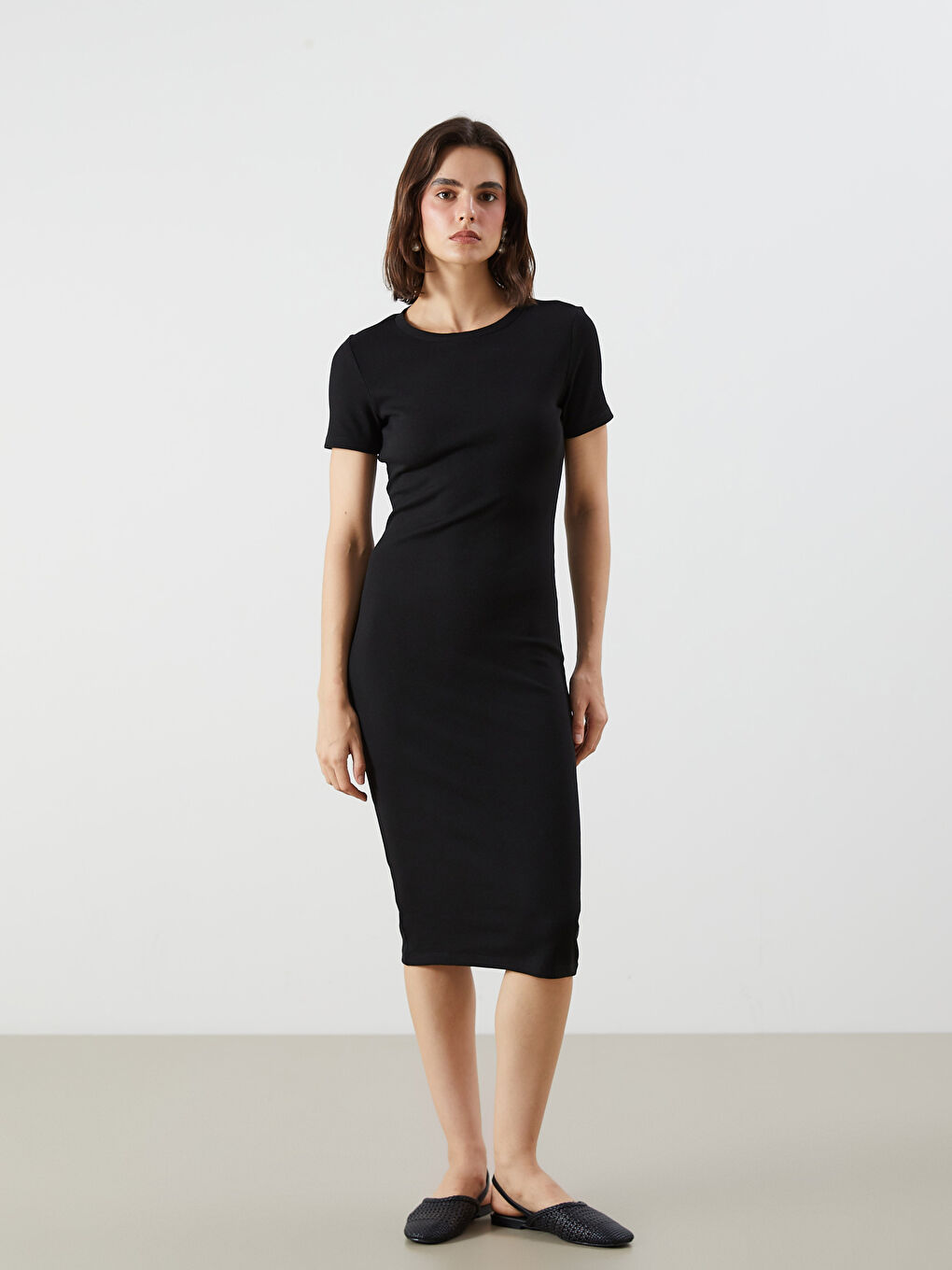 Siyah Bisiklet Yaka Bodycon Elbise-1