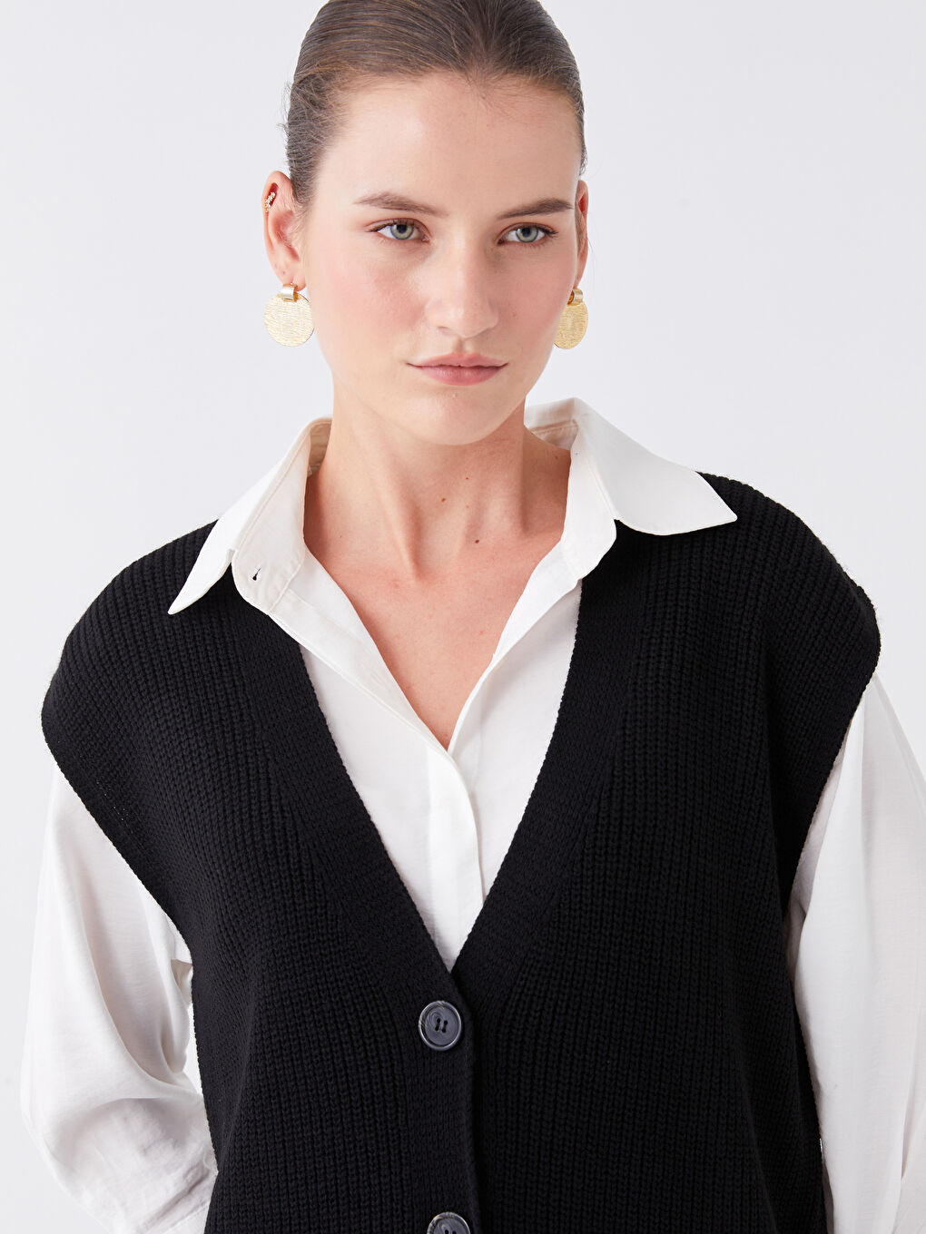 فيست تريكو للسيدات بياقة على شكل حرف V-2