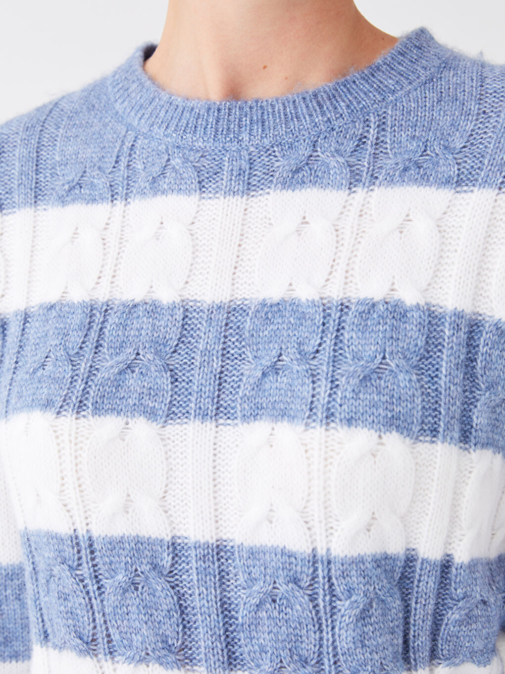 әйелдерге арналған дөңгелек жағалы түрлі-түсті ұзын жең трикотаж жемпір-3