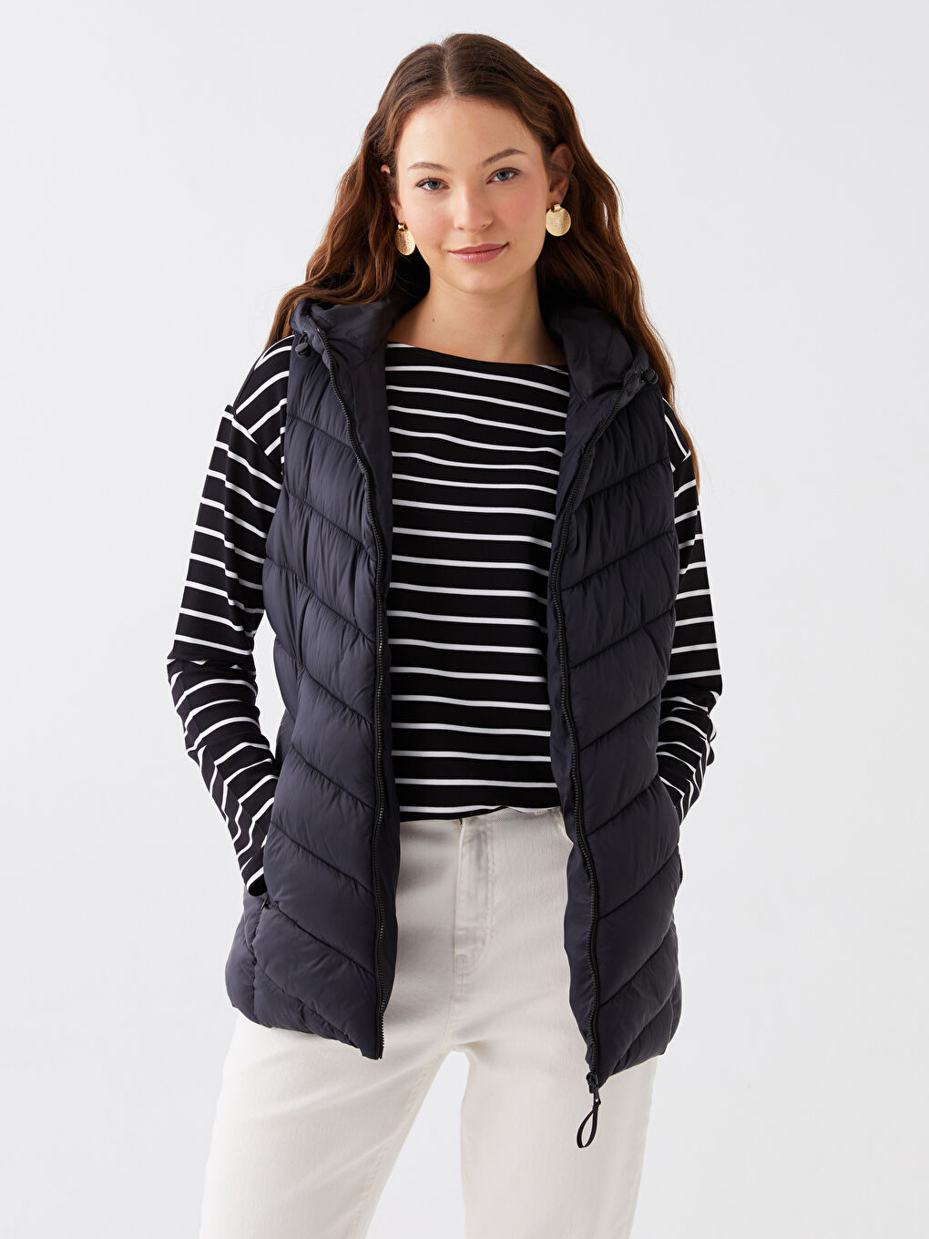 Vestă matlasată simplă cu glugă pentru femei-2