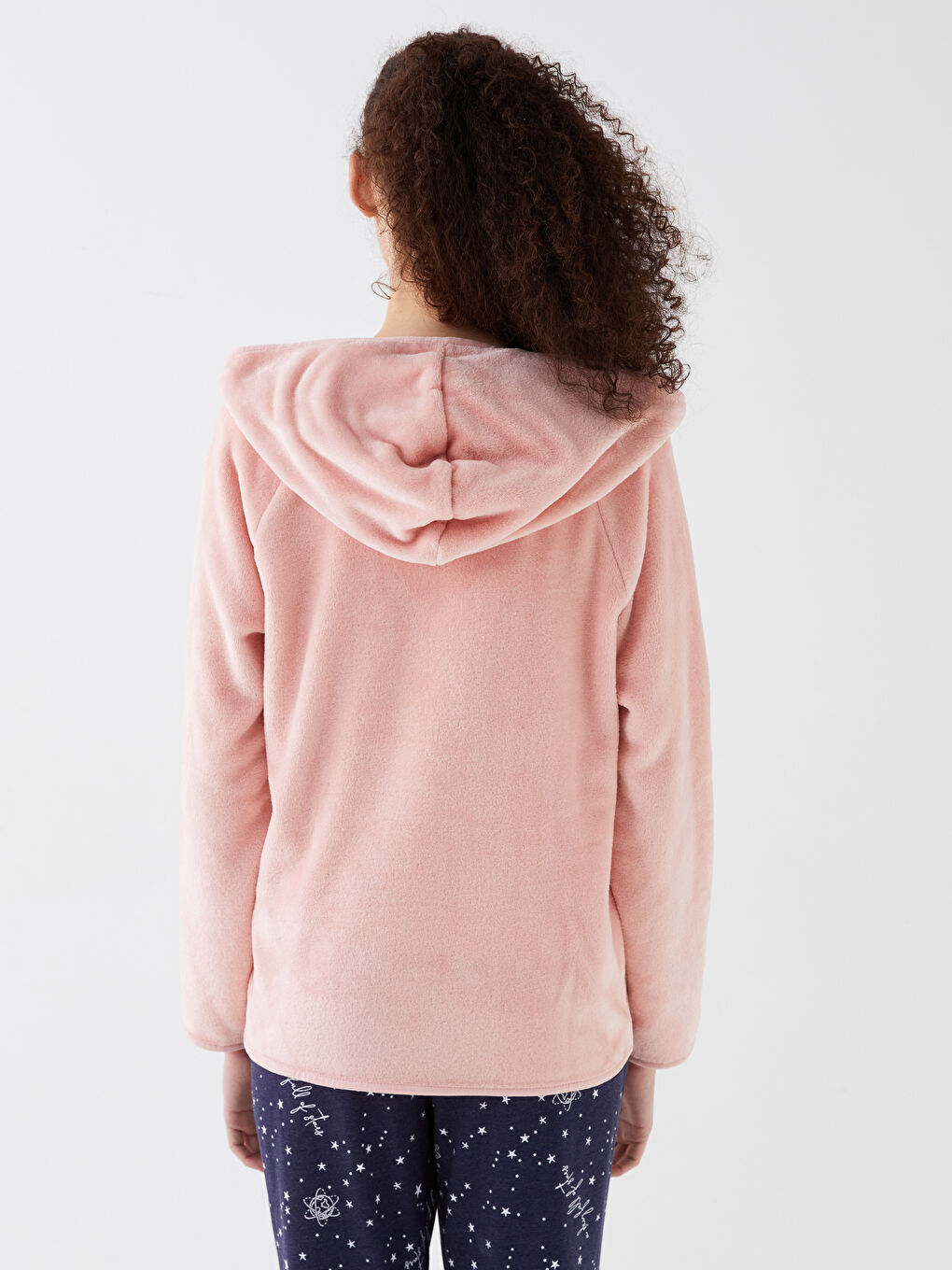 Pembe Kapüşonlu Düz Uzun Kollu Kadın Pelüş Pijama Üst-4