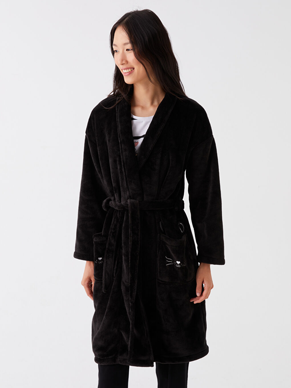 Halat pluș brodat cu mânecă lungă și guler șal pentru femei-2