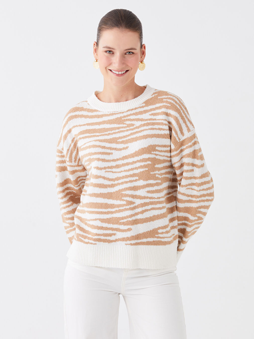LCWAIKIKI Basic Crew Neck Patterned Long Sleeve Women's Knitwear Sweater -W30286Z8-LKM