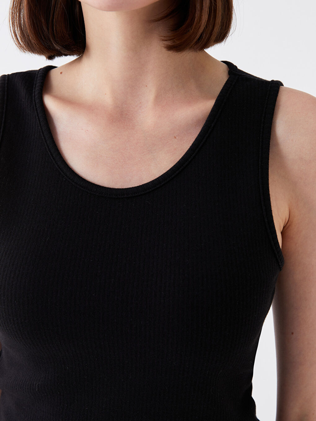 Women's Crew Neck Plain Tank Top-3