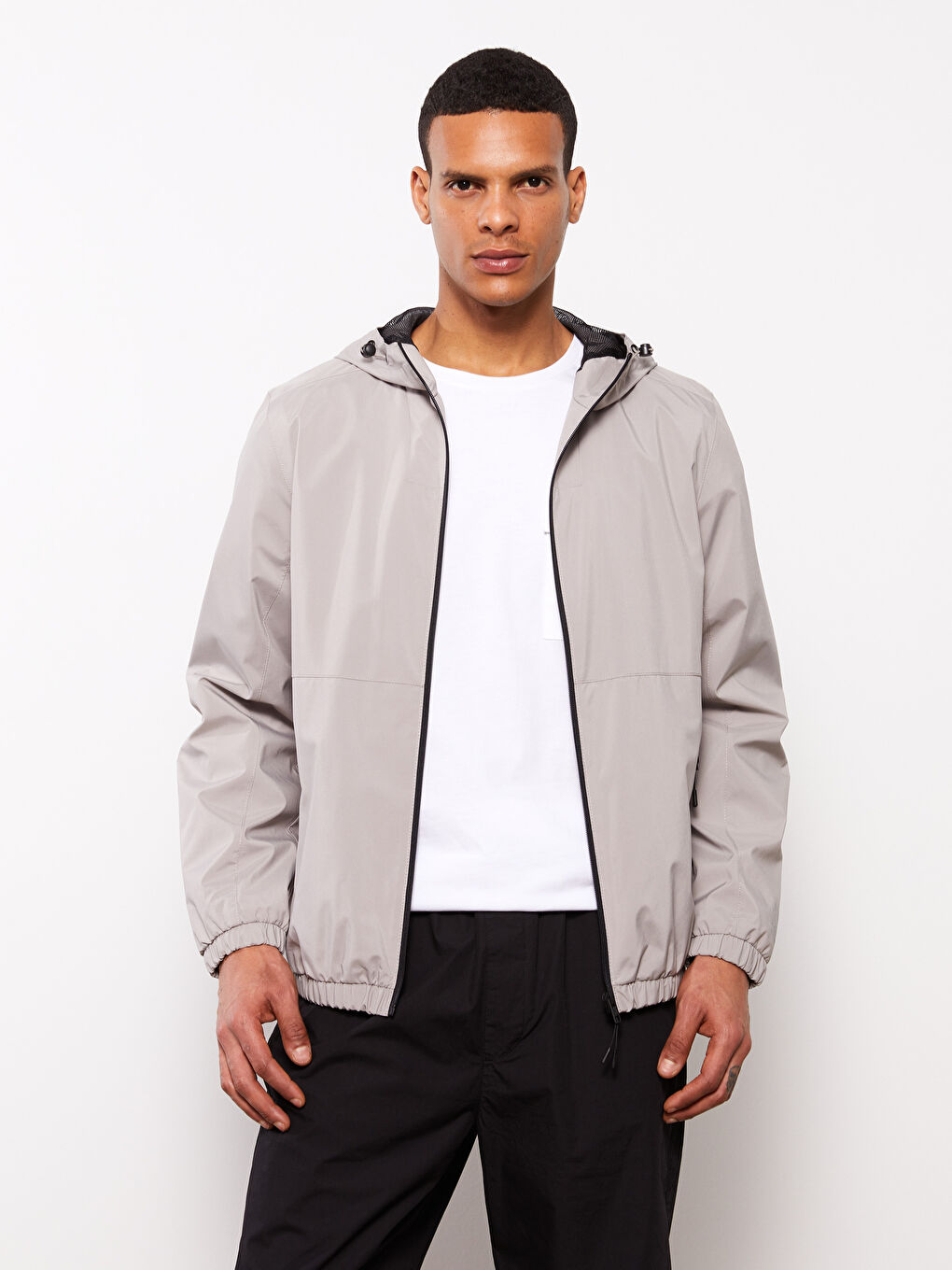 Bej Standart Kalıp Kapüşonlu Erkek Yağmurluk