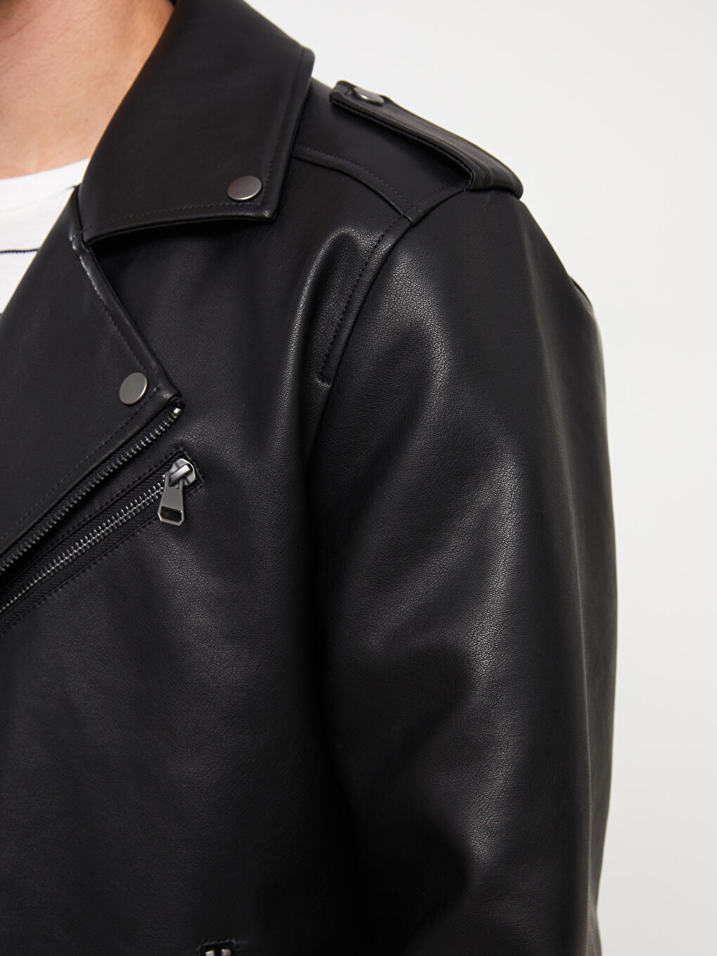 XSIDE Siyah Slim Fit Ceket Yaka Erkek Deri Görünümlü Mont - 1