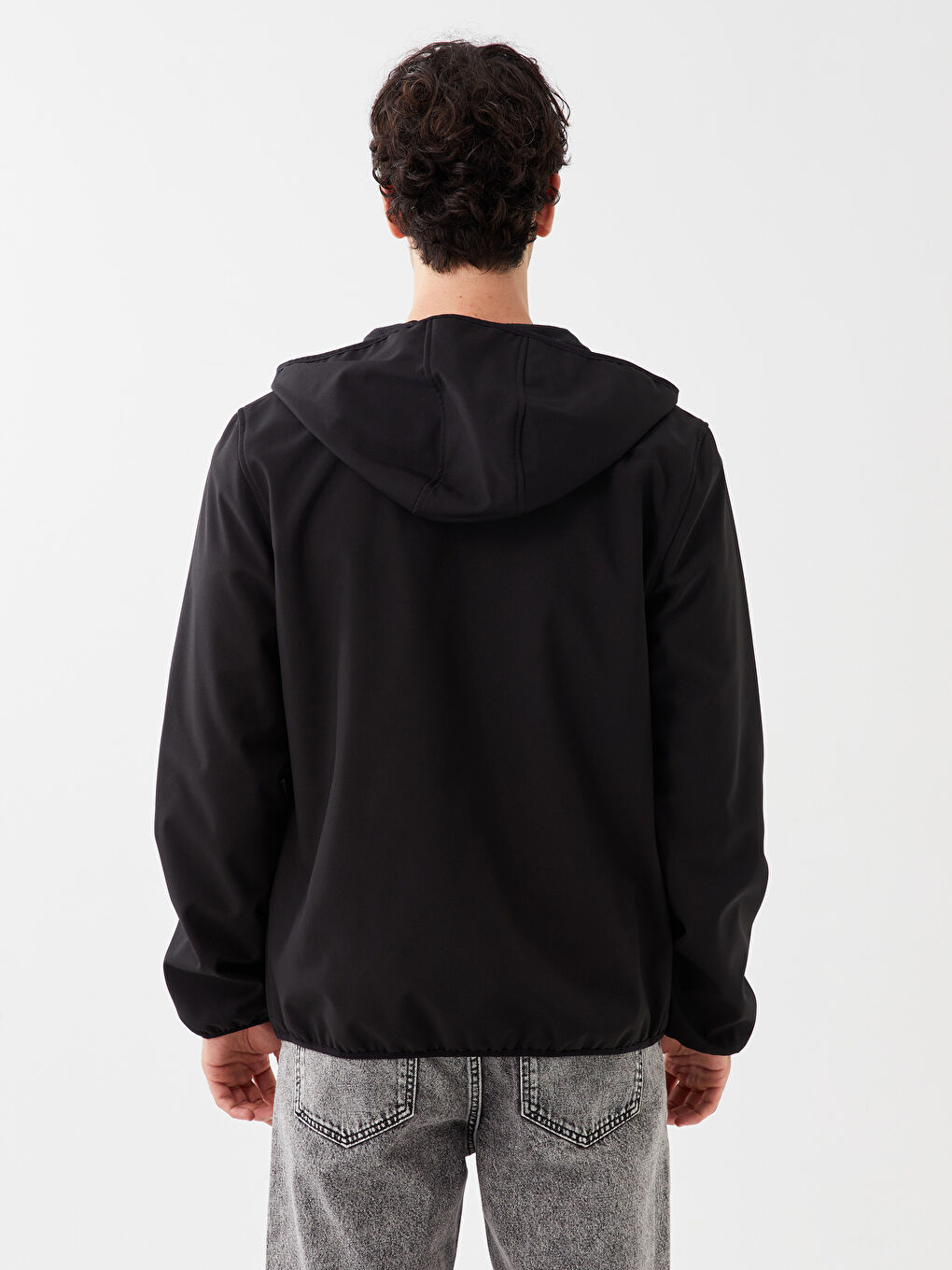 Siyah Standart Kalıp Kapüşonlu Erkek Mont-4