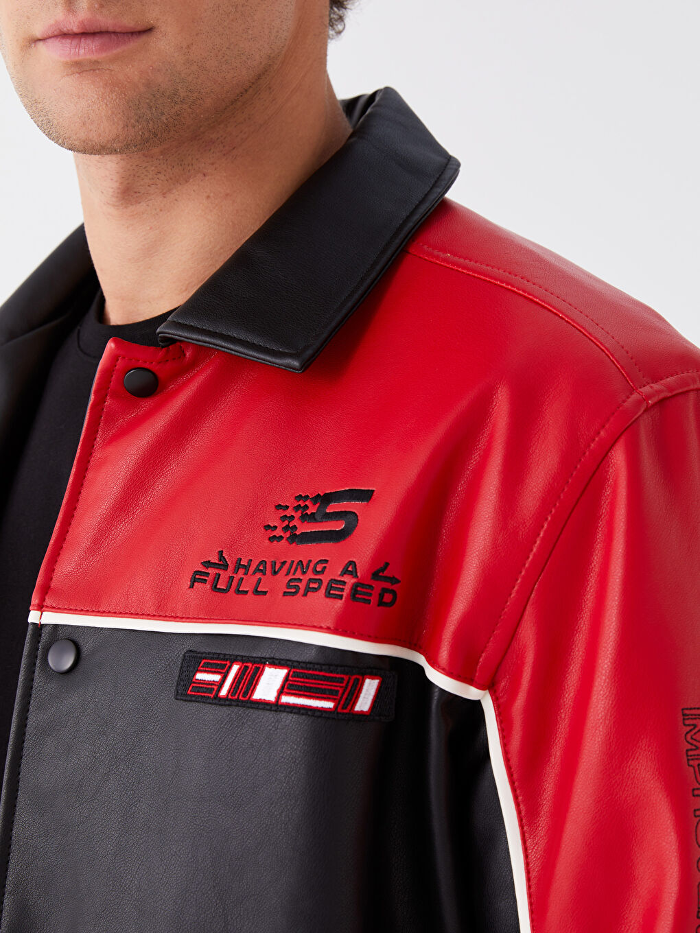 Siyah Standart Kalıp Gömlek Yaka Erkek Deri Görünümlü Mont-3