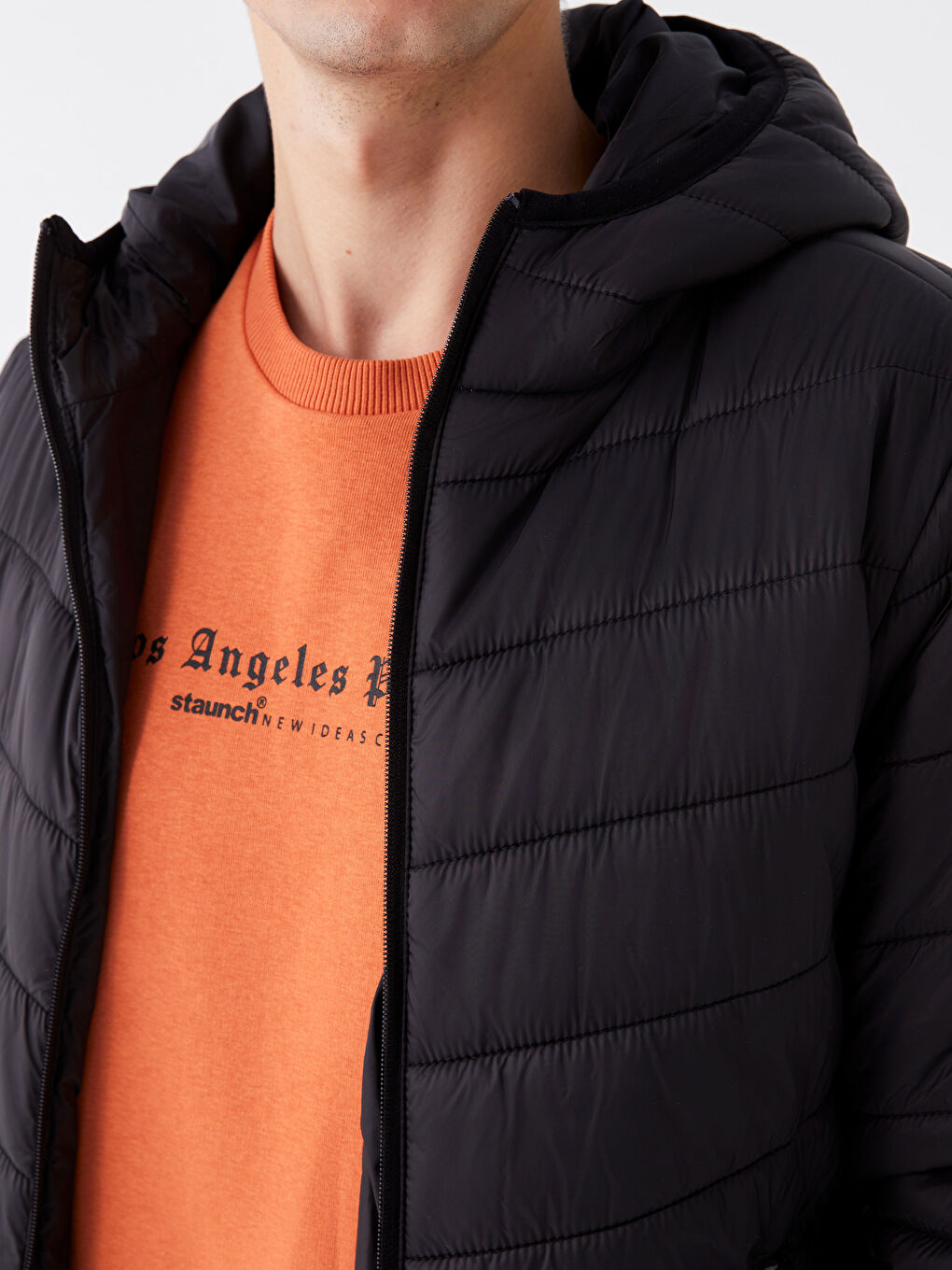 Siyah Slim Fit Kapüşonlu Erkek Şişme Mont-4