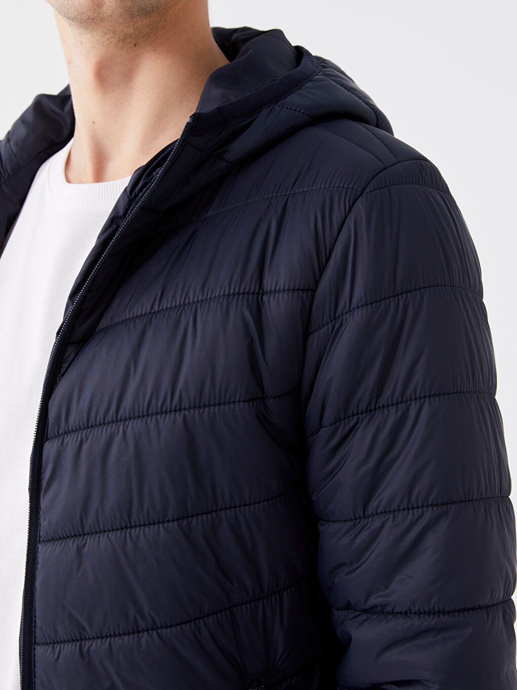 Lacivert Slim Fit Kapüşonlu Erkek Şişme Mont-3