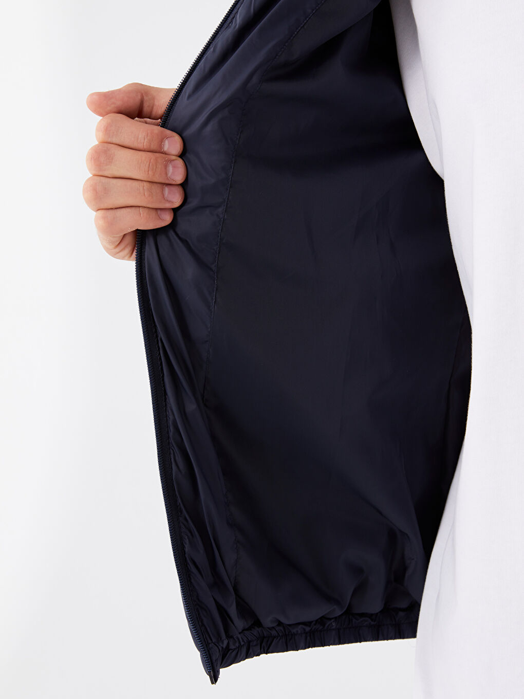 Lacivert Slim Fit Kapüşonlu Erkek Şişme Mont-4