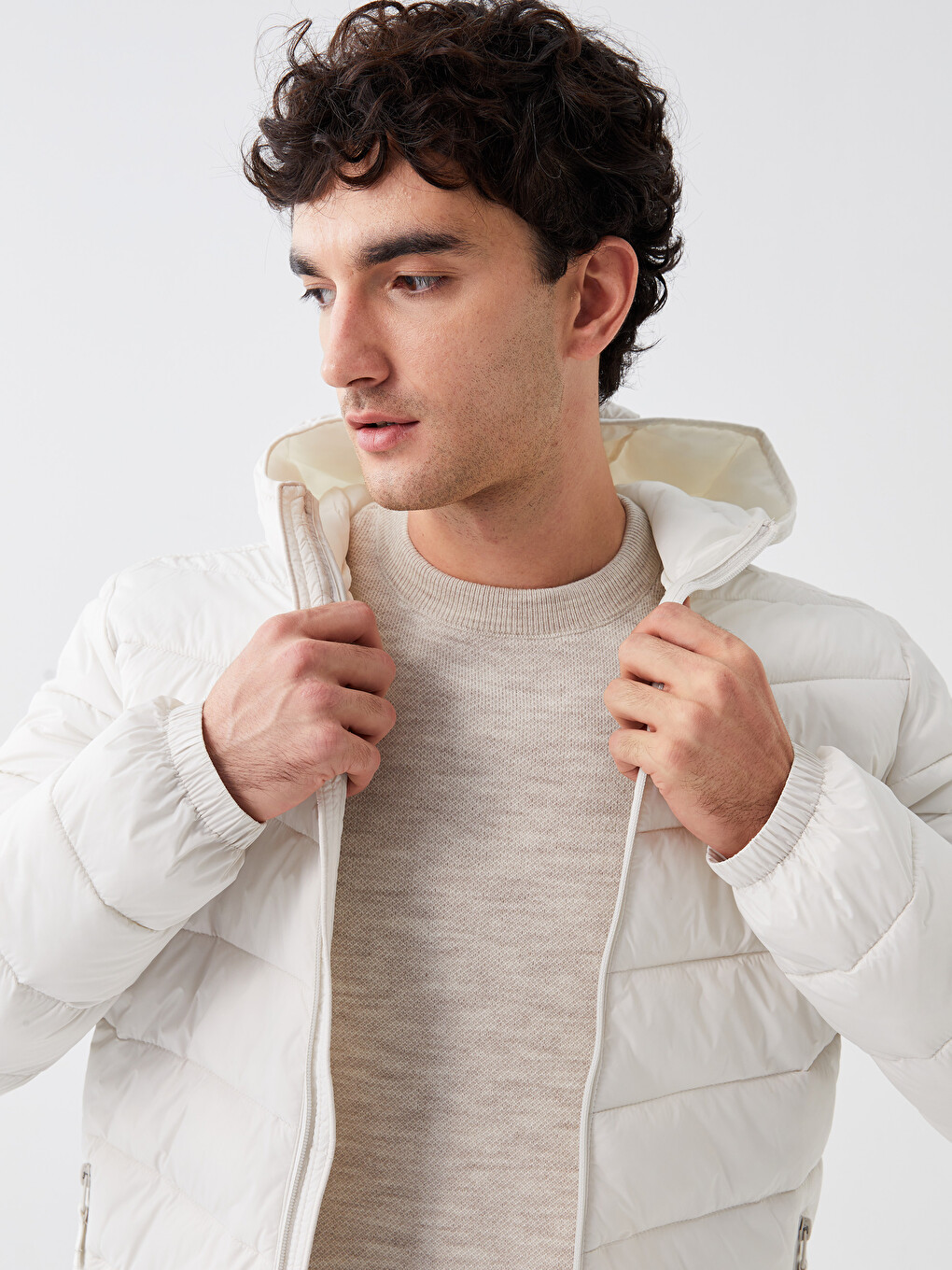 Manteau Bouffant À Capuche Pour Hommes Coupe Svelte-1