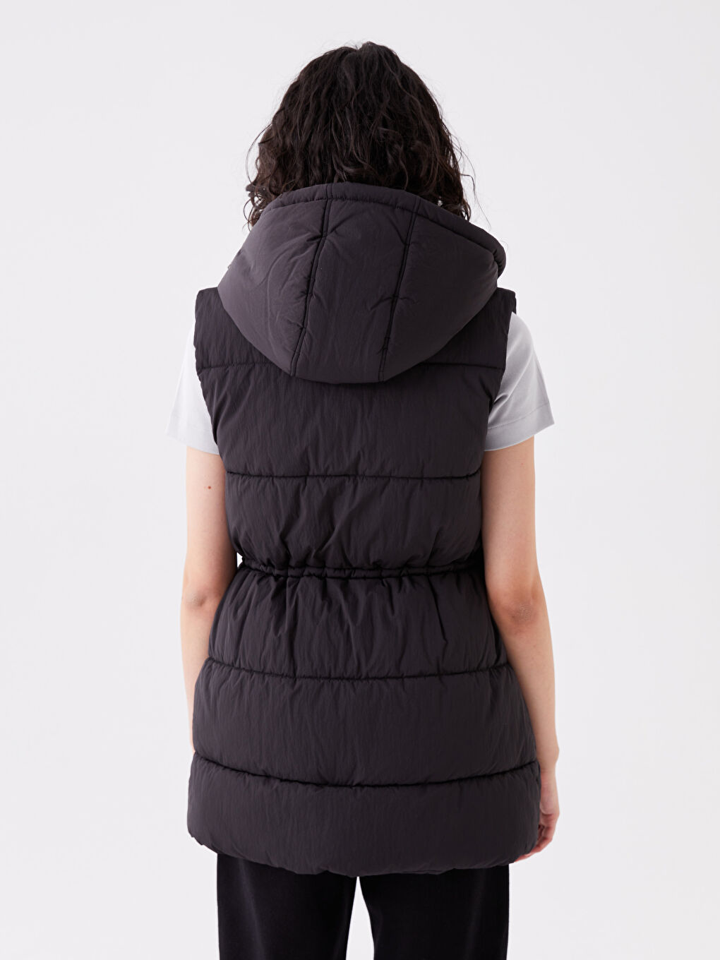 Дамски Пухен Жилет С Качулка-5