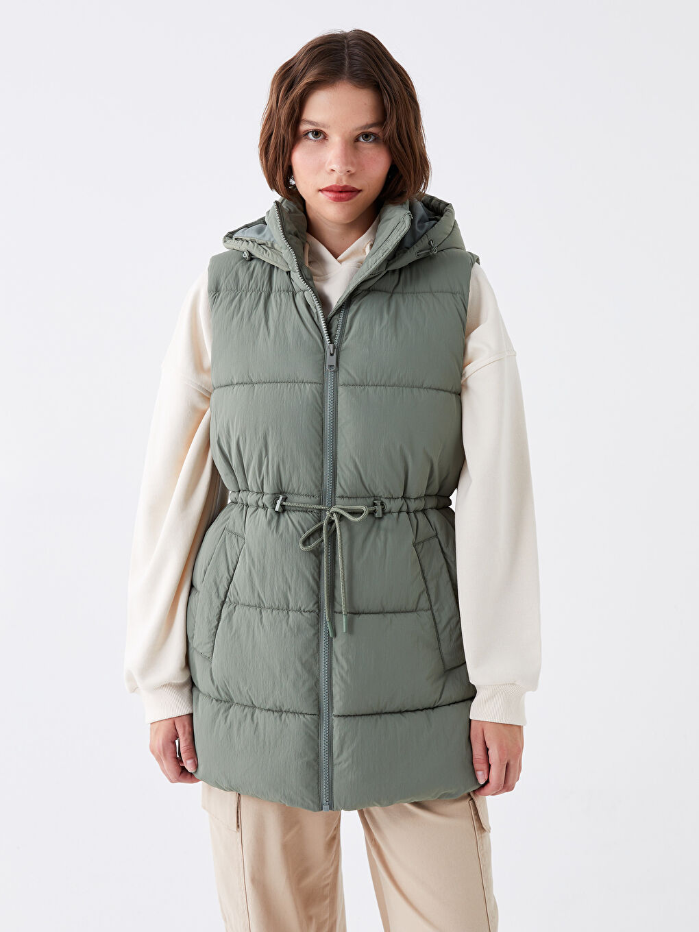 Дамски Пухен Жилет С Качулка-1