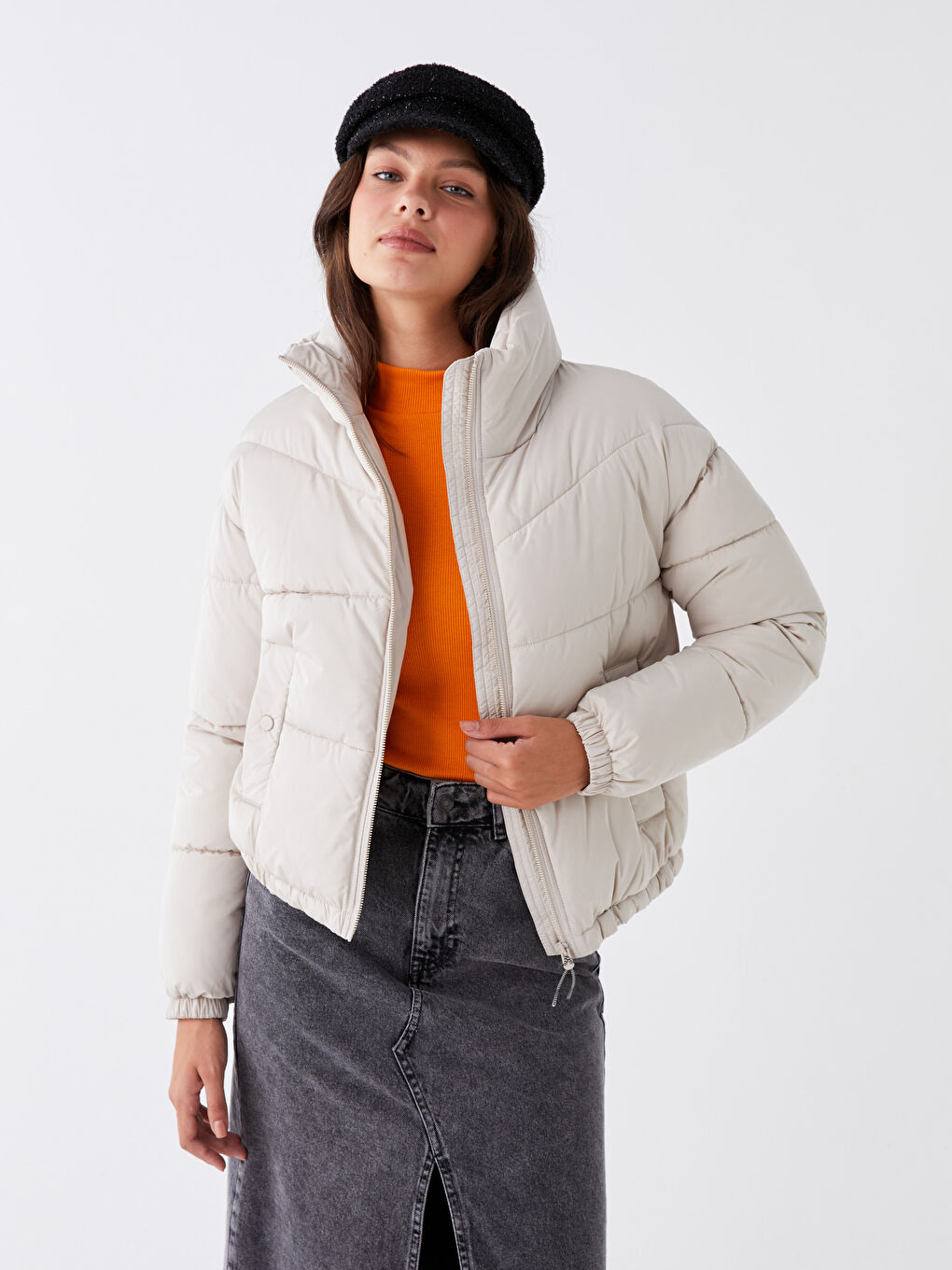 LCW Vision Stand Up Collar Straight Long Sleeve Crop Women's Down Coat -W30580Z8-V56