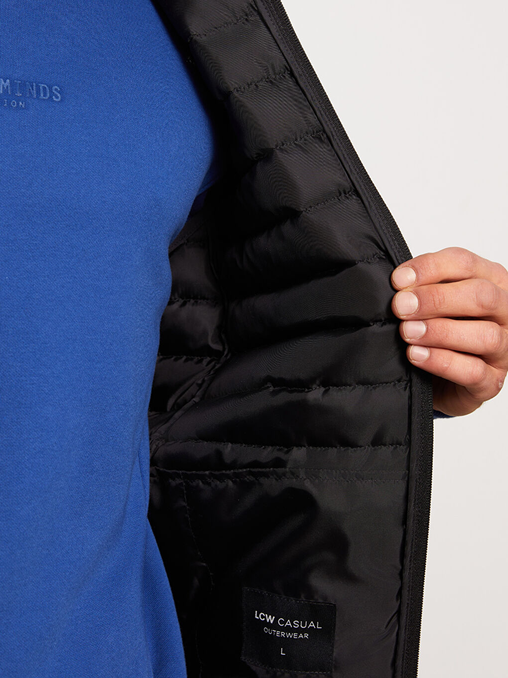 Slim Fit Funnel Neck Men's Puffer Gilet-3