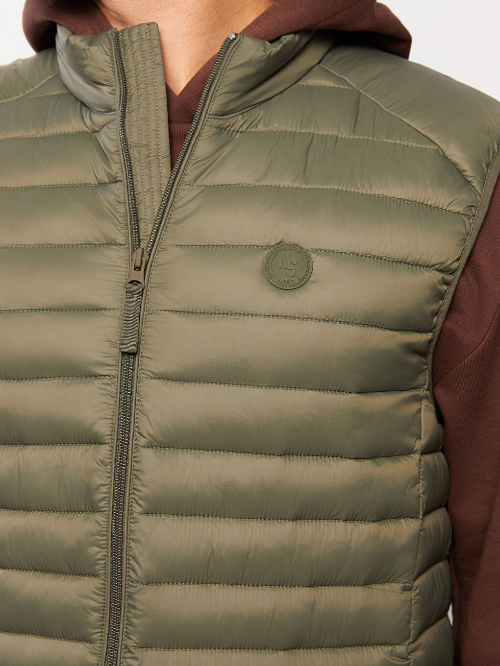 Haki Slim Fit Dik Yaka Erkek Şişme Yelek-3