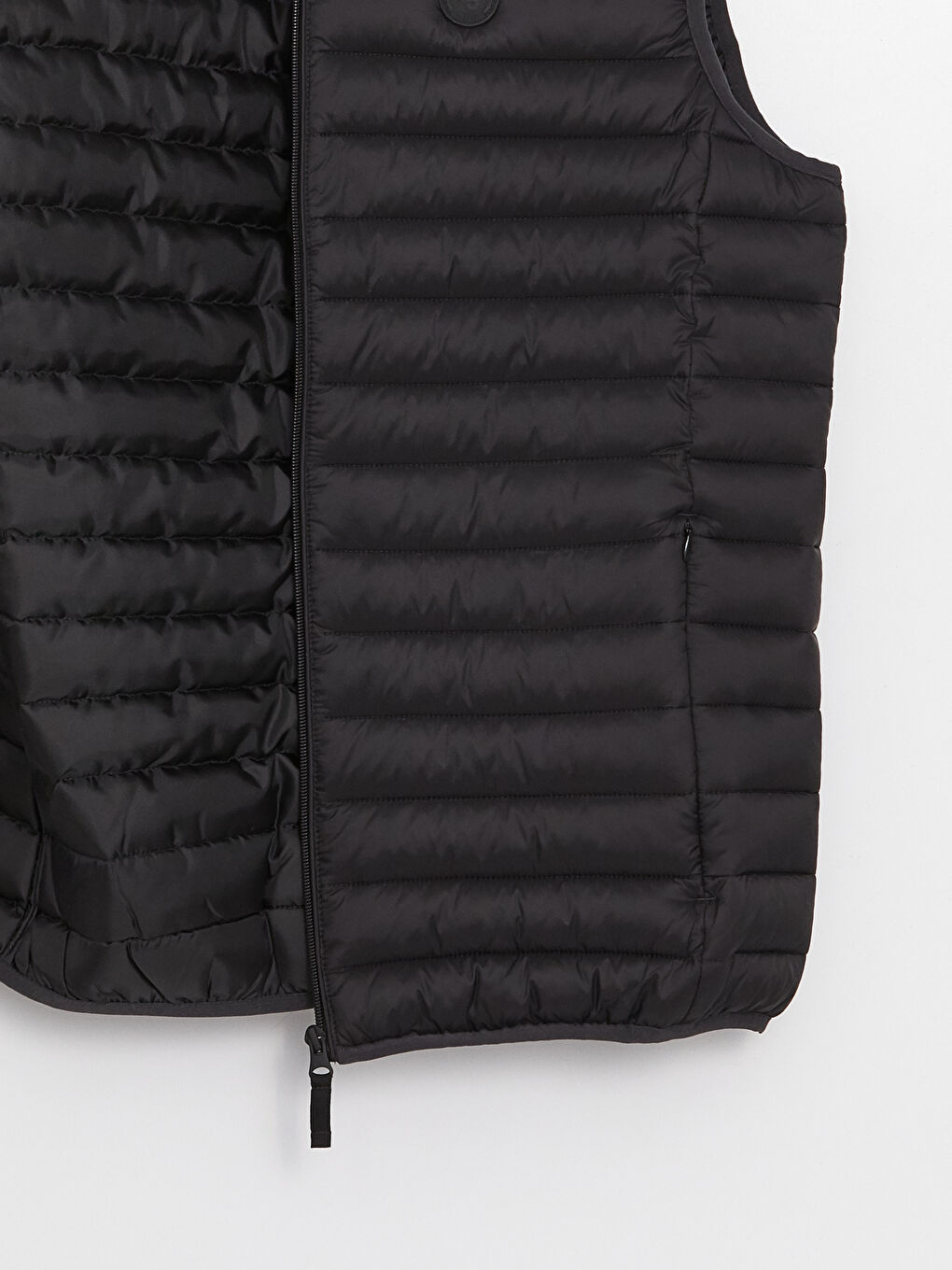 Slim Fit Funnel Neck Men's Puffer Gilet-8