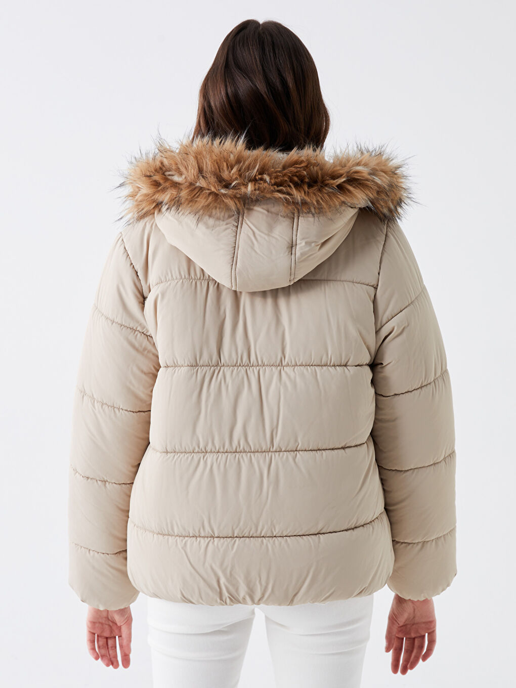 Ekru Kadın Kapüşonlu Düz Şişme Mont-6