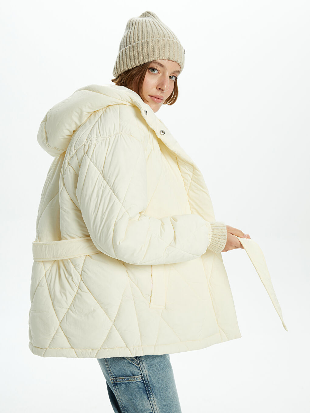 LCW Vision Gesteppter Damen Steppmantel mit Kapuze -W30609Z8-FES