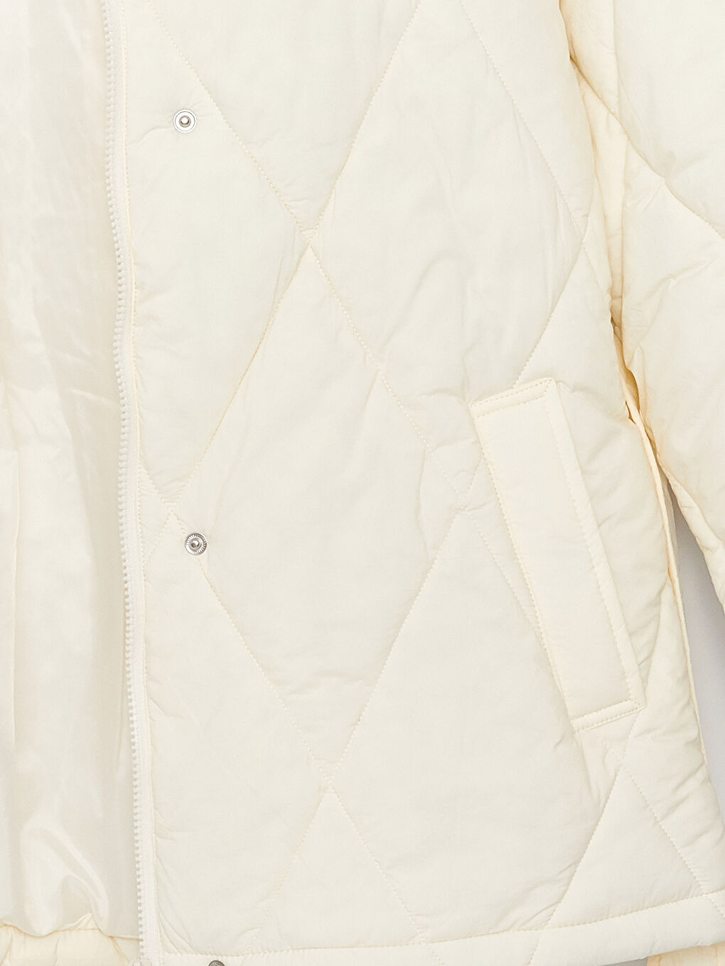 LCW Vision Gesteppter Damen Steppmantel mit Kapuze -W30609Z8-FES