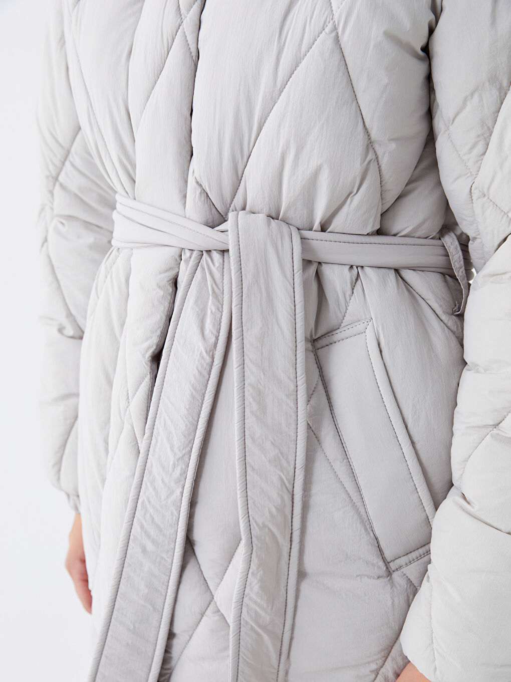 LCW Vision Hooded Quilted Women's Puffer Coat -W30609Z8-V36